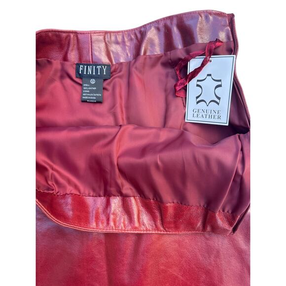 Finity Red Leather Skirt NWT Size 12 - Flaw - Picture 3 of 6